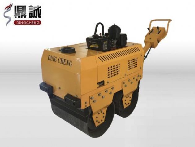 點(diǎn)擊查看詳細(xì)信息<br>標(biāo)題：DC-30C高配手扶式壓路機(jī) 閱讀次數(shù)：12408