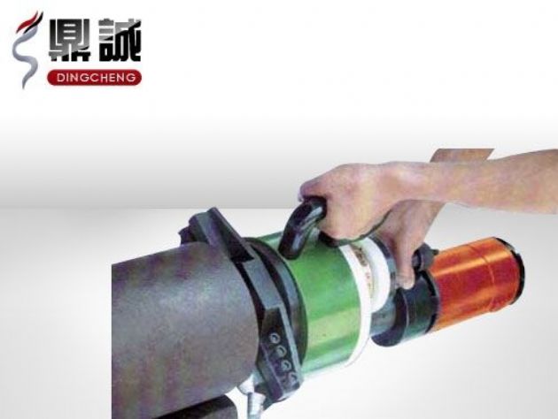 點擊查看詳細信息<br>標題：Y型內(nèi)漲式管子坡口機 閱讀次數(shù)：4629