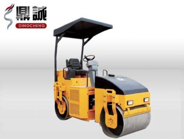 點(diǎn)擊查看詳細(xì)信息<br>標(biāo)題：3噸全液壓雙鋼輪壓路機(jī) 閱讀次數(shù)：13104
