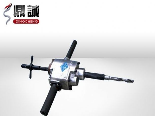 點(diǎn)擊查看詳細(xì)信息<br>標(biāo)題：ZK19型軌道鉆 閱讀次數(shù)：3613